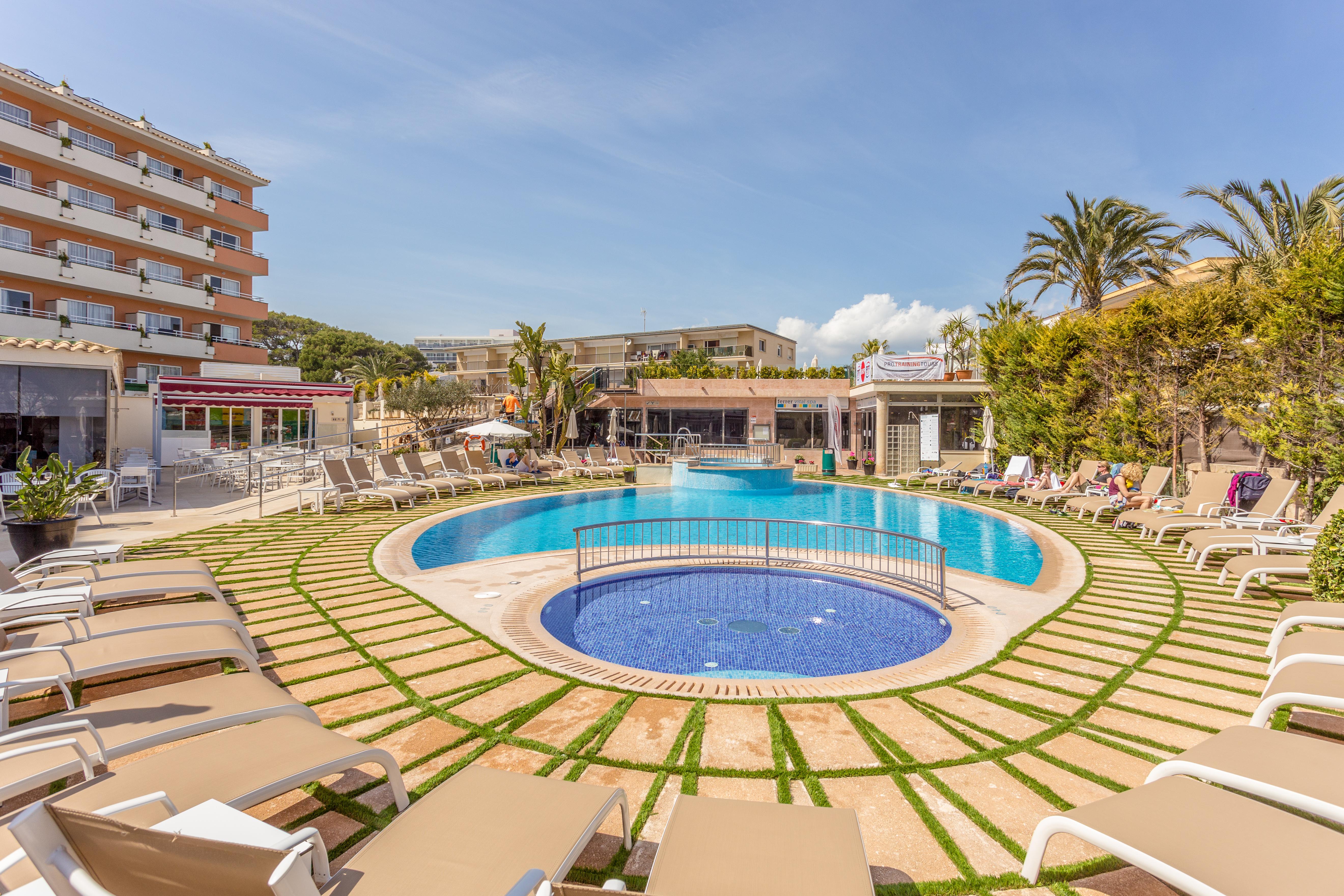 Ferrer Janeiro Hotel & Spa Can Picafort  Ngoại thất bức ảnh